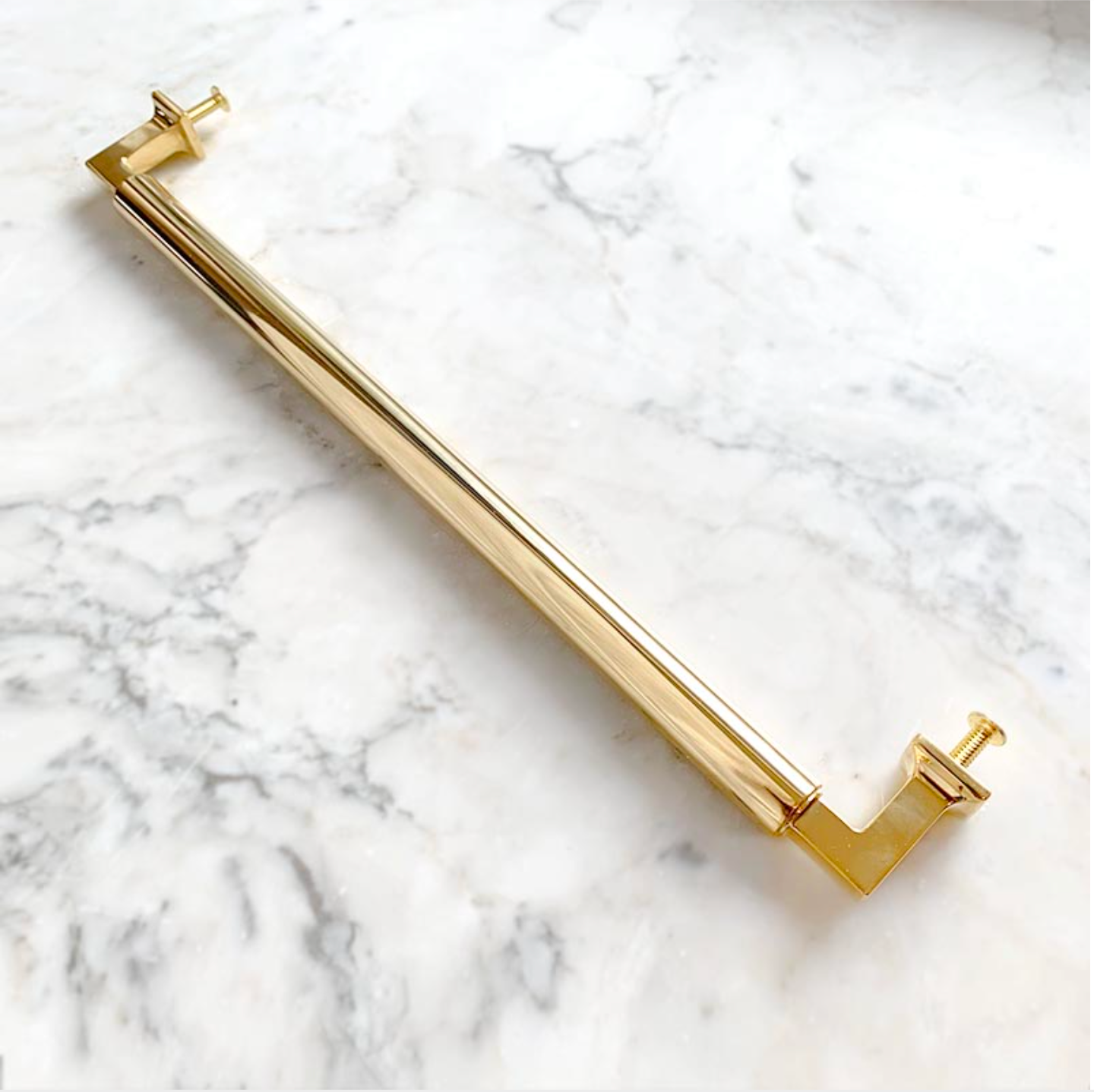 Schaub | Haniburton Unlacquered Brass 15" Pull.