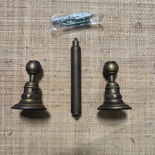 Horus | Montemartre Toilet Paper Holder in Antique Brass