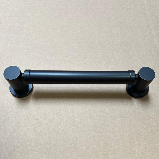 Graff | Round 12” Grab Bar in Matte Black