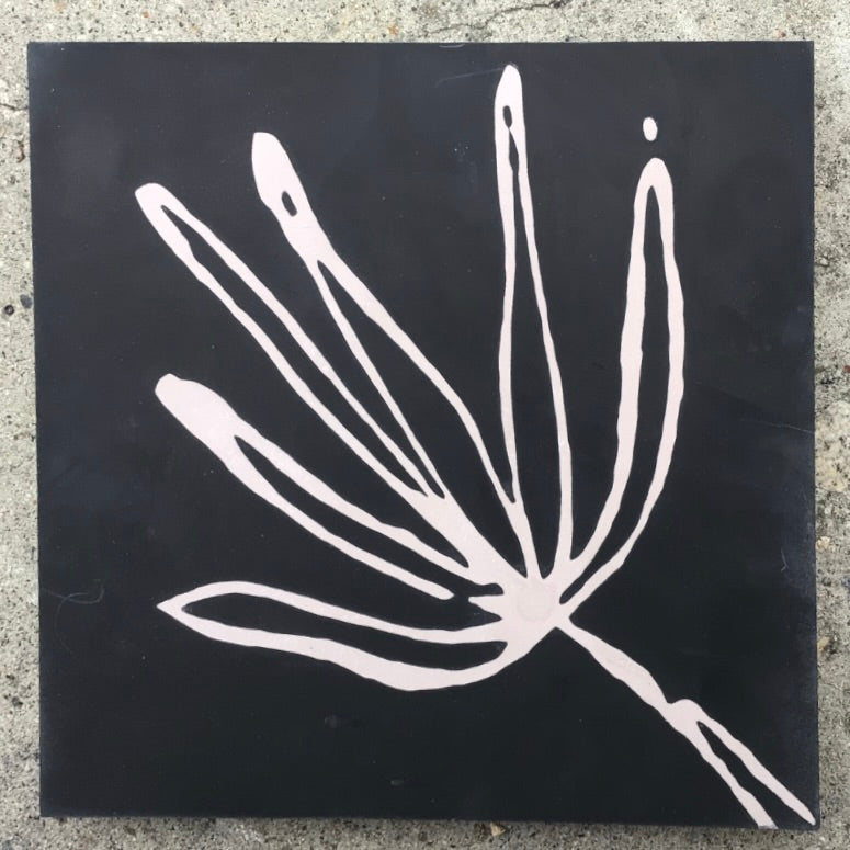 Concrete Collaborative | 8x8 Indio Agave in Ebony with Lilac Accent