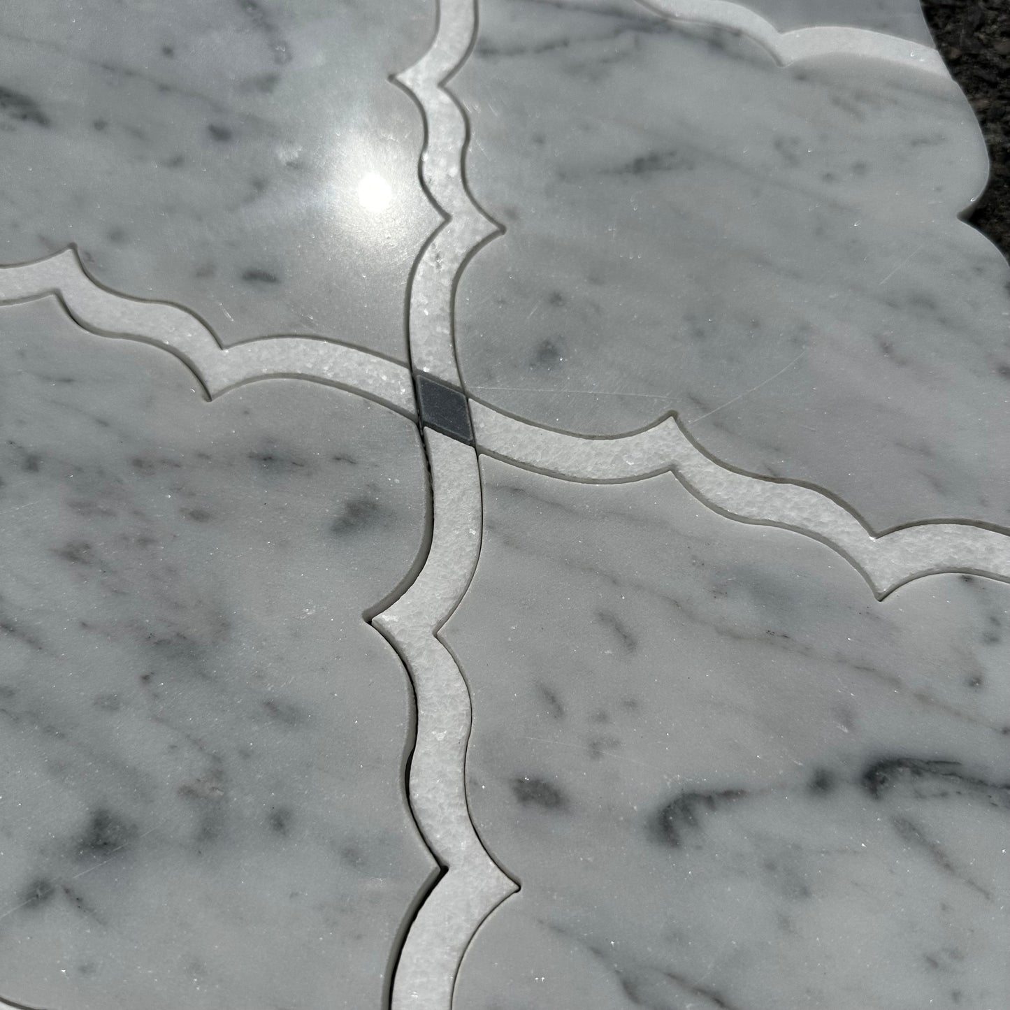MJ Amina | White Carrara, White Thassos, Bardiglio Polished Dots