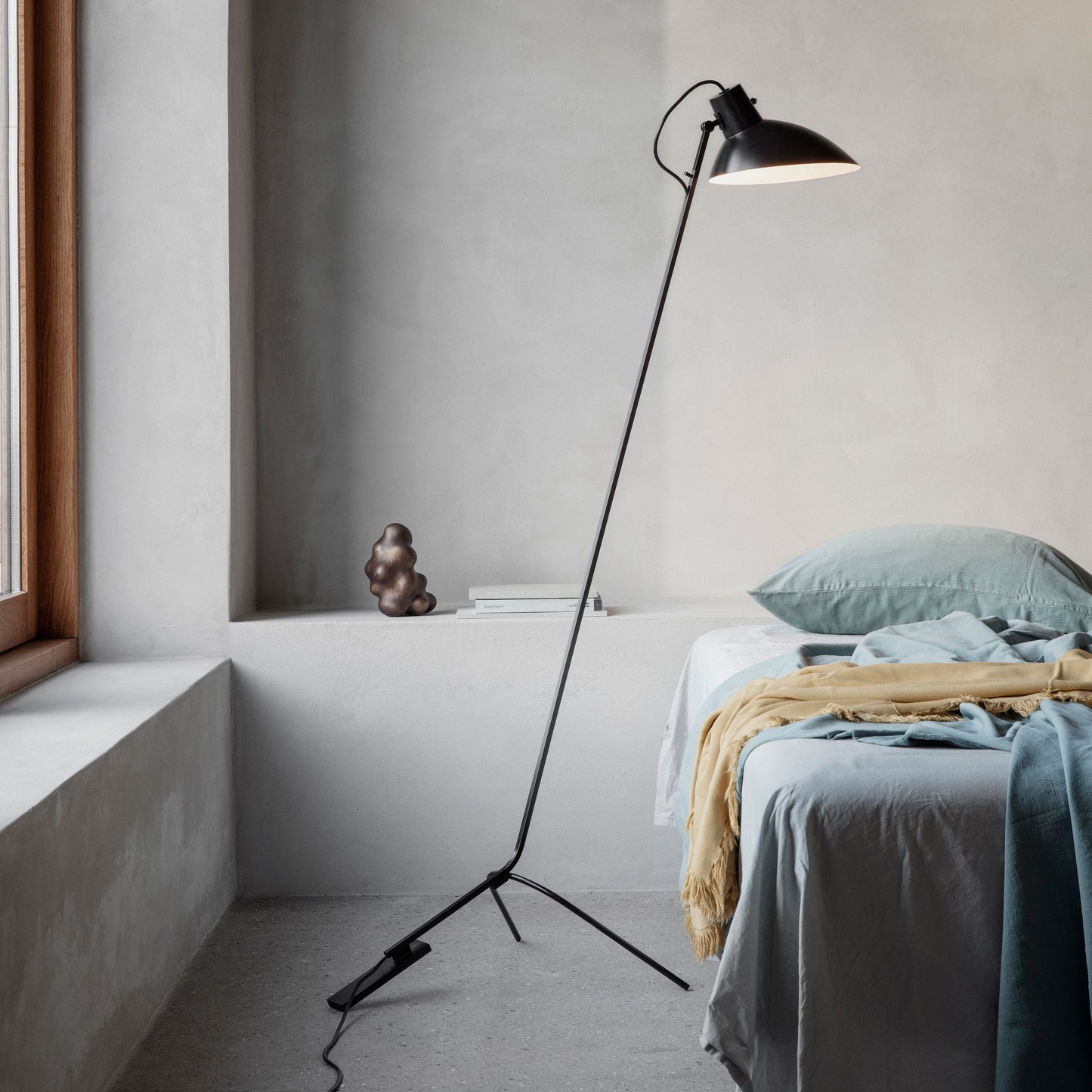 Astep | VV Cinquanta Floor Lamp Black-Black