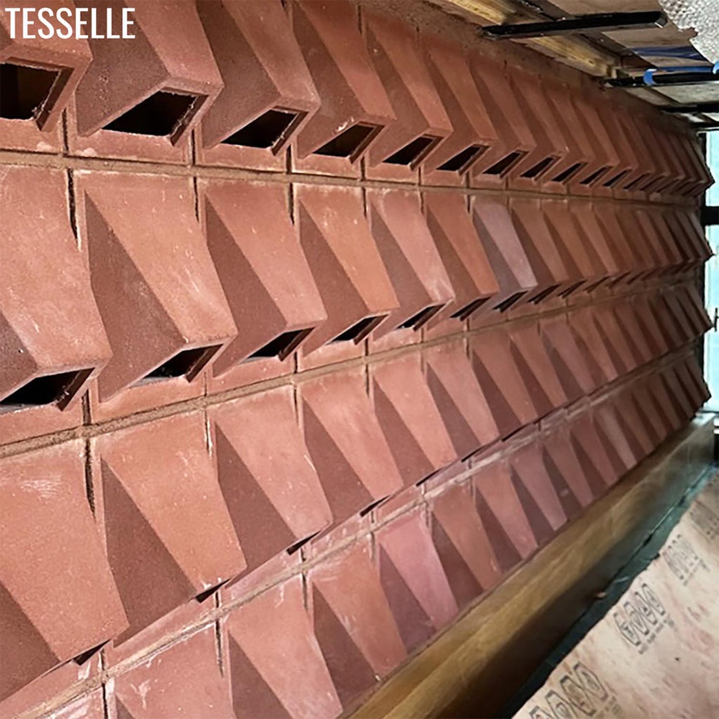 Tesselle | Pali Dimensional Dahlia 7.5" Cement Breeze Block